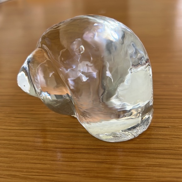 Pier 1 shell shaped paperweight clear 3” - Picture 2 of 7